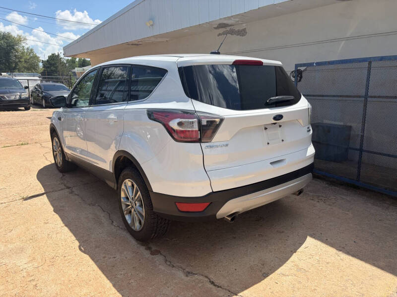 2017 Ford Escape SE