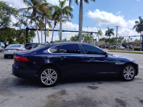 2017 Jaguar XF 35t Premium