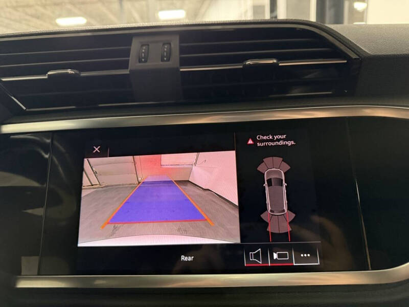 2019 Audi Q3 quattro S line Prem Plus 45 TFSI