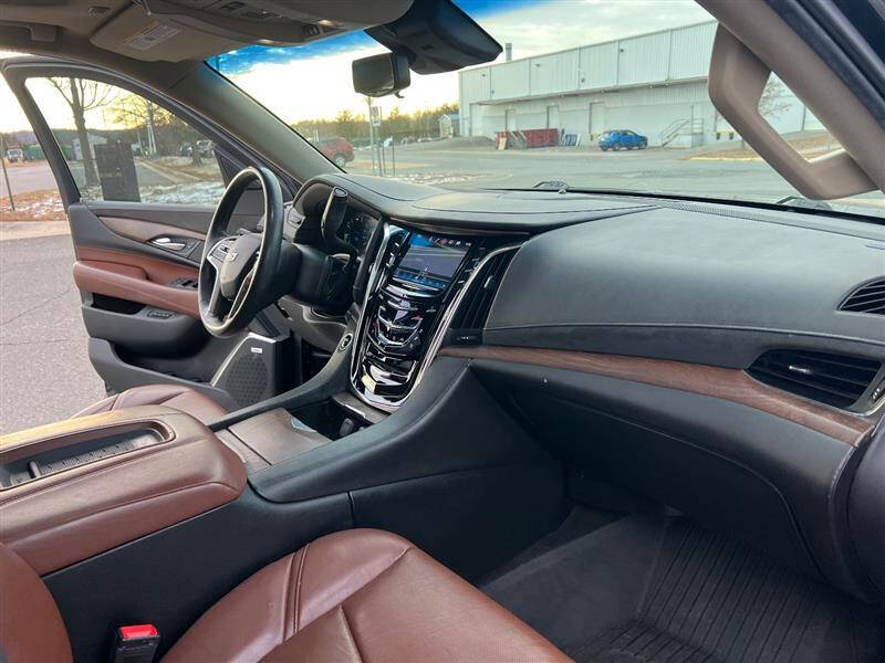 2017 Cadillac Escalade Premium Luxury