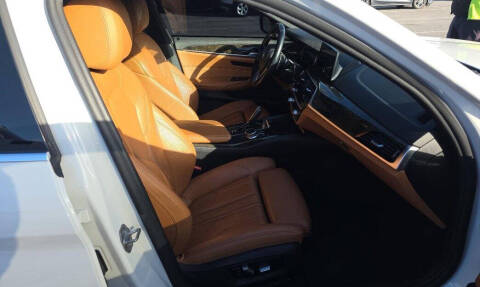 2018 BMW 5 Series 540i