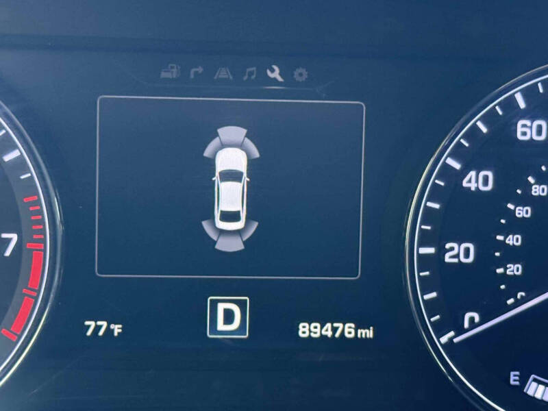 2016 Hyundai Genesis