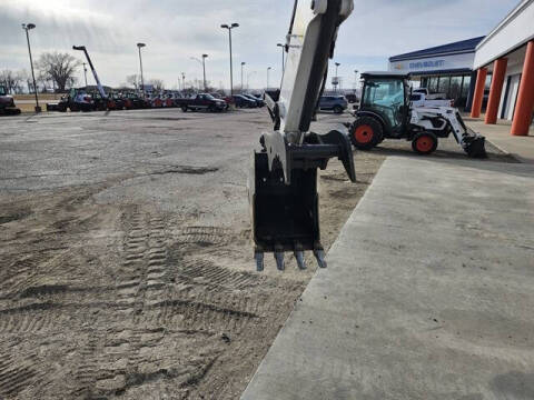 2024 NEW BOBCAT R2-SERIES