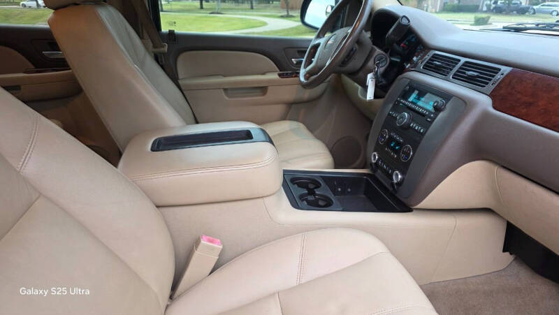 2012 GMC Yukon XL SLT