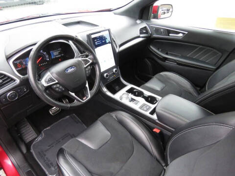 2021 Ford Edge ST