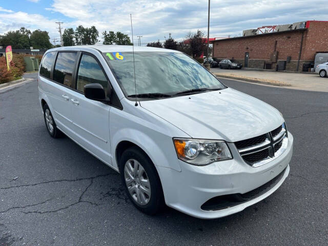 2016 Dodge Grand Caravan for sale at V & L Auto Sales in Harrisonburg, VA