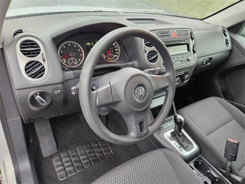 2011 Volkswagen Tiguan S