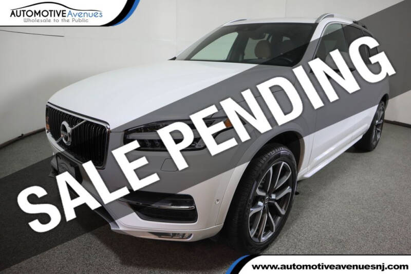2018 Volvo XC90 T6 Momentum