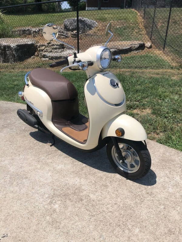 2022 Honda Metropolitan for sale at HIGHWAY 12 MOTORSPORTS in Nashville TN