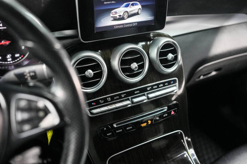 2017 Mercedes-Benz GLC GLC 300 4MATIC