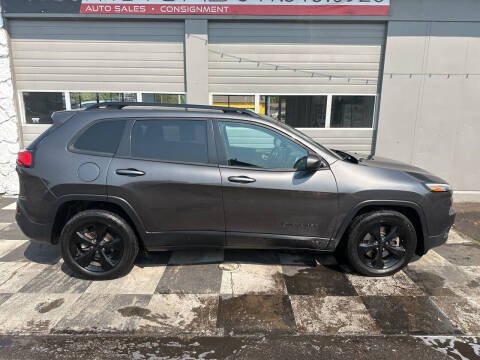 2016 Jeep Cherokee for sale at Moi Motors in Eugene OR