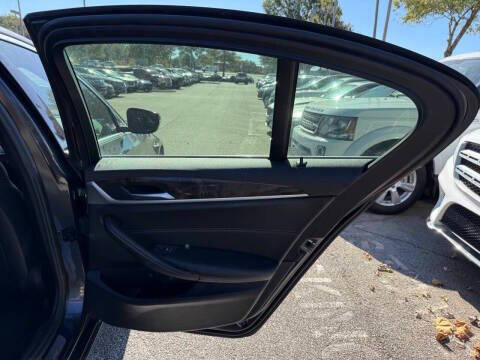 2017 BMW 5 Series 540i