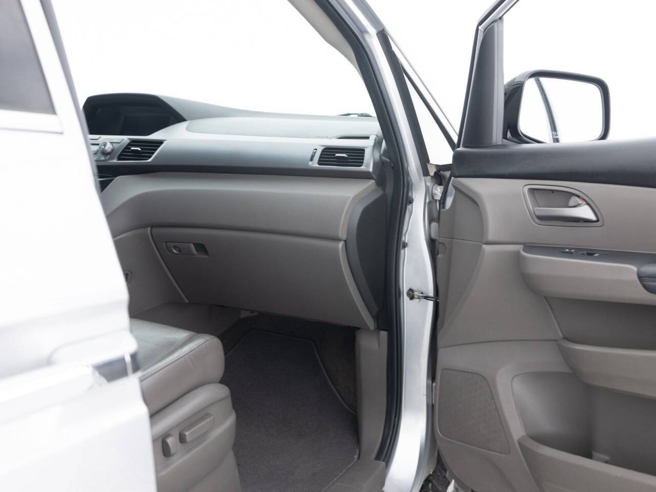 Used Car 2011 Honda Odyssey  Ex L 4dr Mini Van For Sale Under $10,000 In Coal City, Illinois