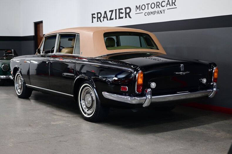 1972 Rolls-Royce SILVER CLOUD LWB