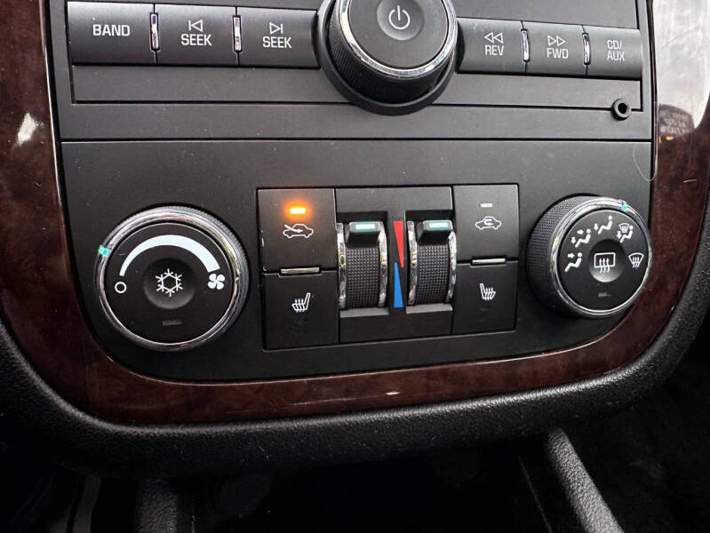 2011 Chevrolet Impala LT