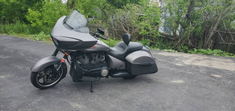 2016 Victory Cross Country for sale at EXCELLENT AUTOS in Amsterdam NY