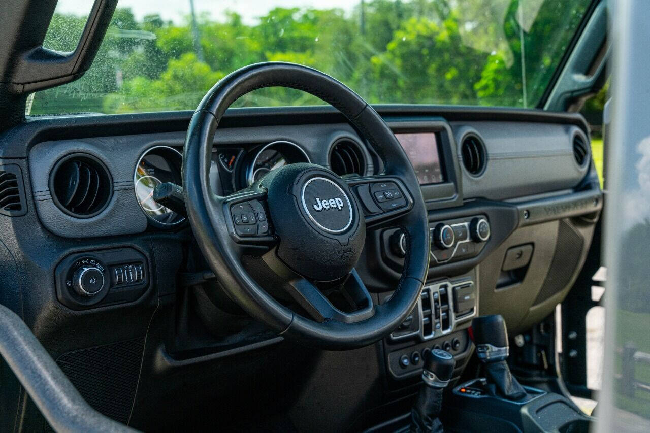 2021 JEEP Wrangler SUV / Crossover - $48,999