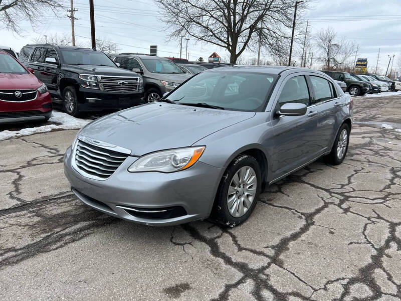 2014 Chrysler 200 for sale at Dean's Auto Sales in Flint MI