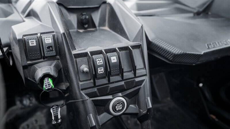 2017 Can-Am Maverick X3