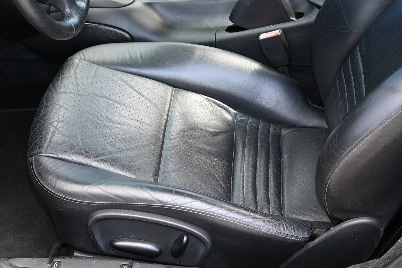 2002 Porsche Boxster 46