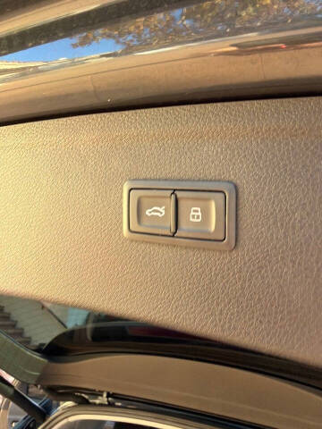 2018 Audi Q5 2.0T quattro Premium Plus