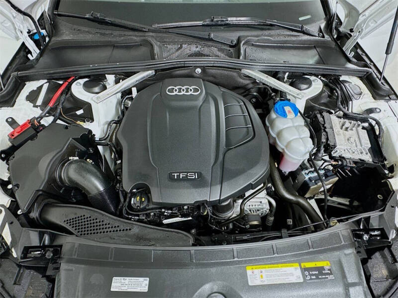 2019 Audi A4 quattro Premium Plus 45 TFSI