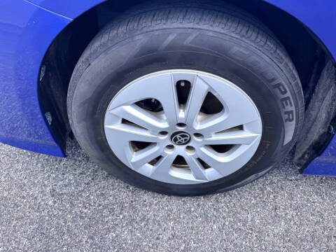 2016 Toyota Prius Two