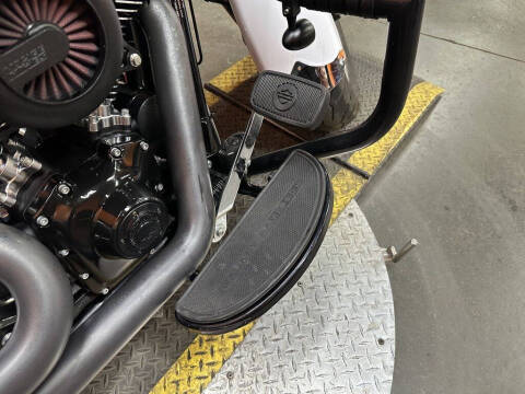 2016 Harley-Davidson FLSTFB - Softail Fat Boy
