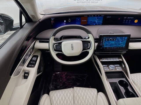 2024 Lincoln Nautilus Black Label