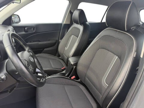 2023 Hyundai Venue Limited