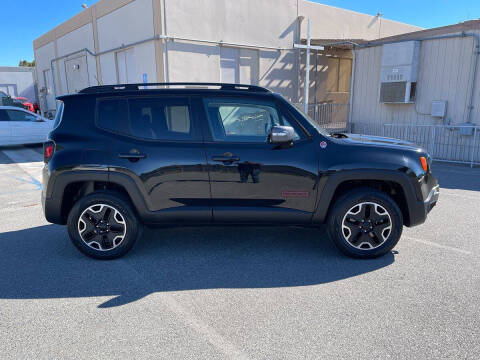 2016 Jeep Renegade Trailhawk