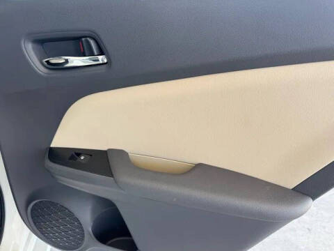 2016 Toyota Prius Two