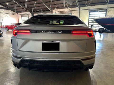 2019 Lamborghini Urus