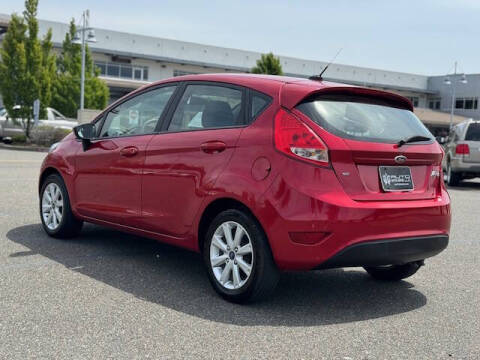 2012 Ford Fiesta SE