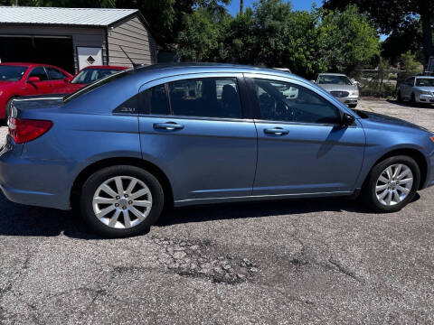 2011 Chrysler 200 Touring