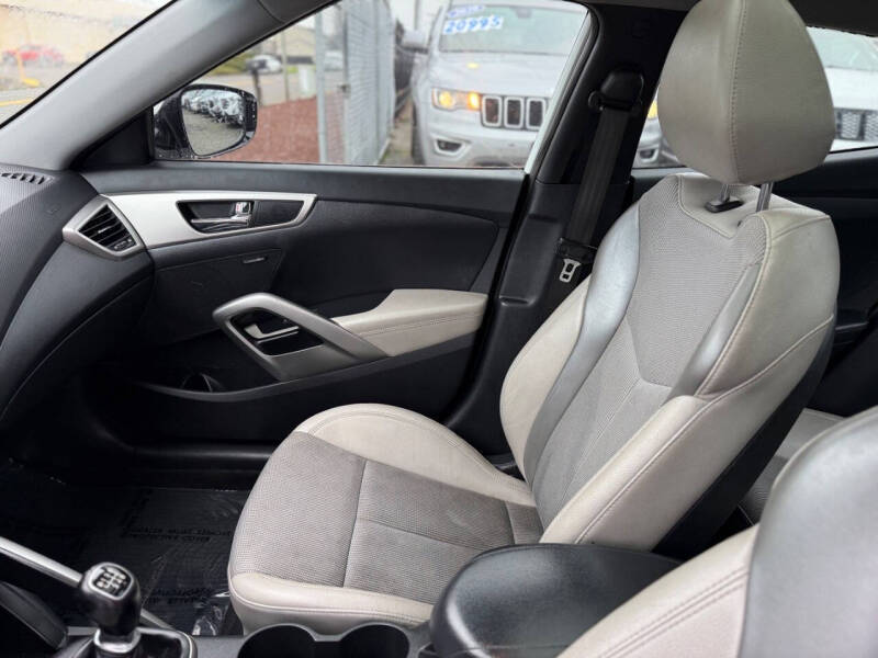 2013 Hyundai Veloster