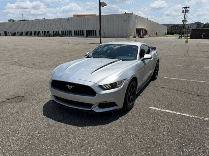 2017 Ford Mustang V6