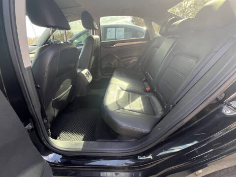 2014 Volkswagen Passat 1.8T SE PZEV