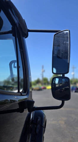 2007 Freightliner M2 106