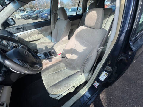 2014 Subaru Outback 2.5i