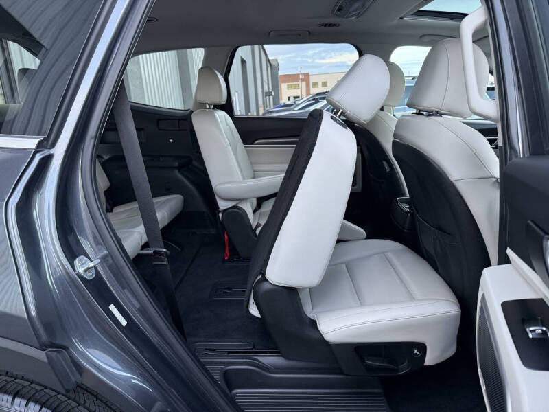 2022 Kia Telluride S