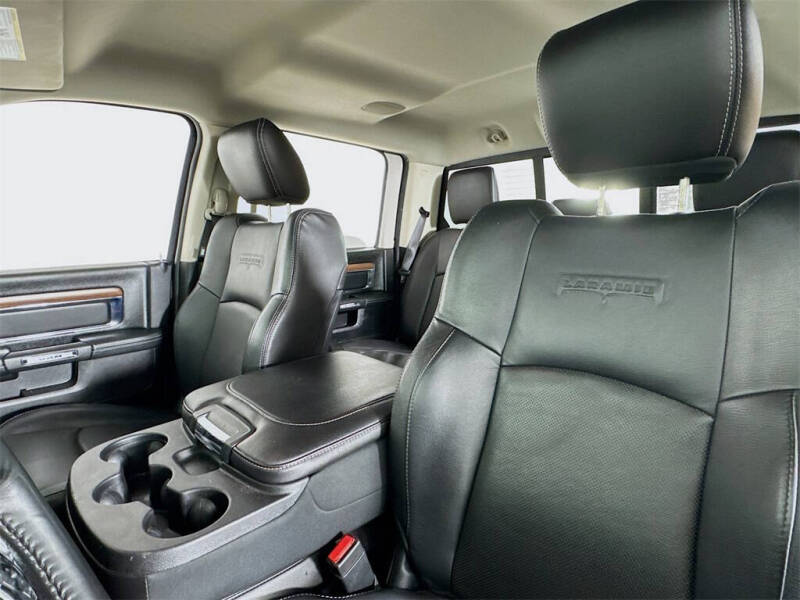 2016 RAM 3500 Laramie