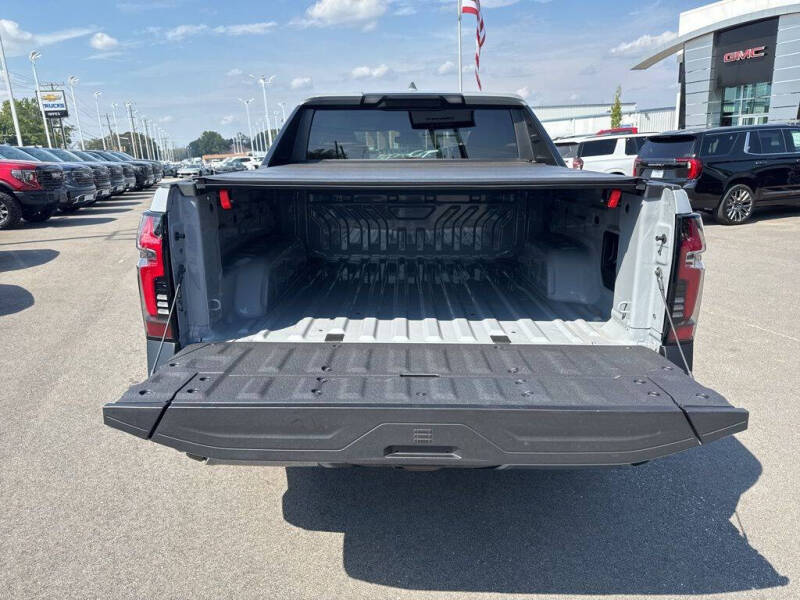 2025 Chevrolet Silverado EV LT