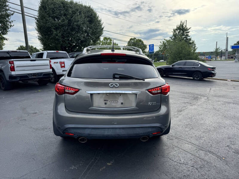 2010 Infiniti FX35