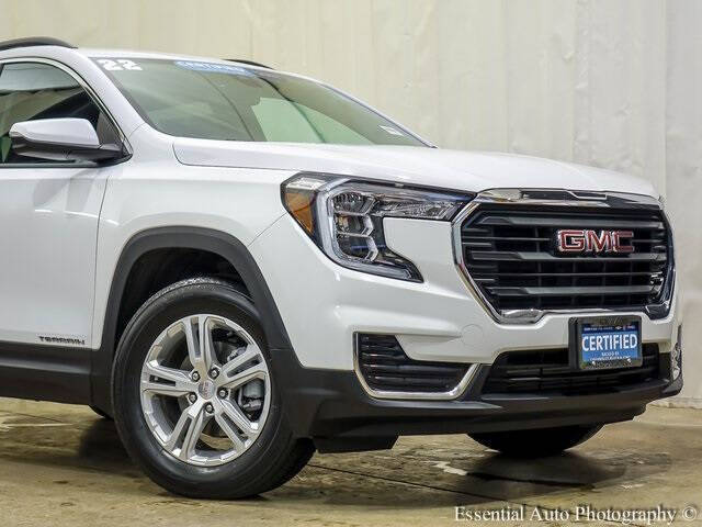 Used 2022 GMC Terrain SLE with VIN 3GKALTEV0NL139030 for sale in Tinley Park, IL