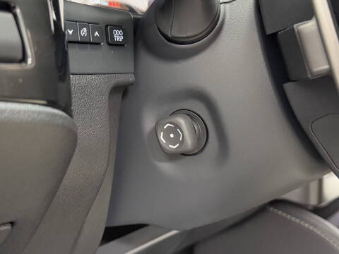 2025 Lexus ES 350 Ultra Luxury