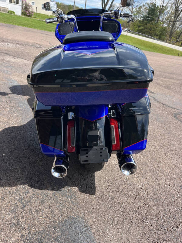 2025 Harley Davidson Road Glide CVO
