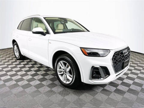 2022 Audi Q5 for sale at DeluxeNJ.com in Linden NJ