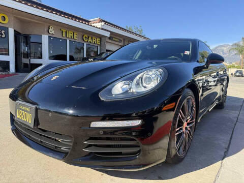 2016 Porsche Panamera 4S