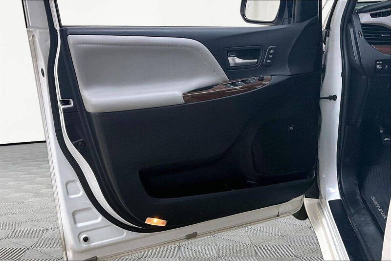 2017 Toyota Sienna